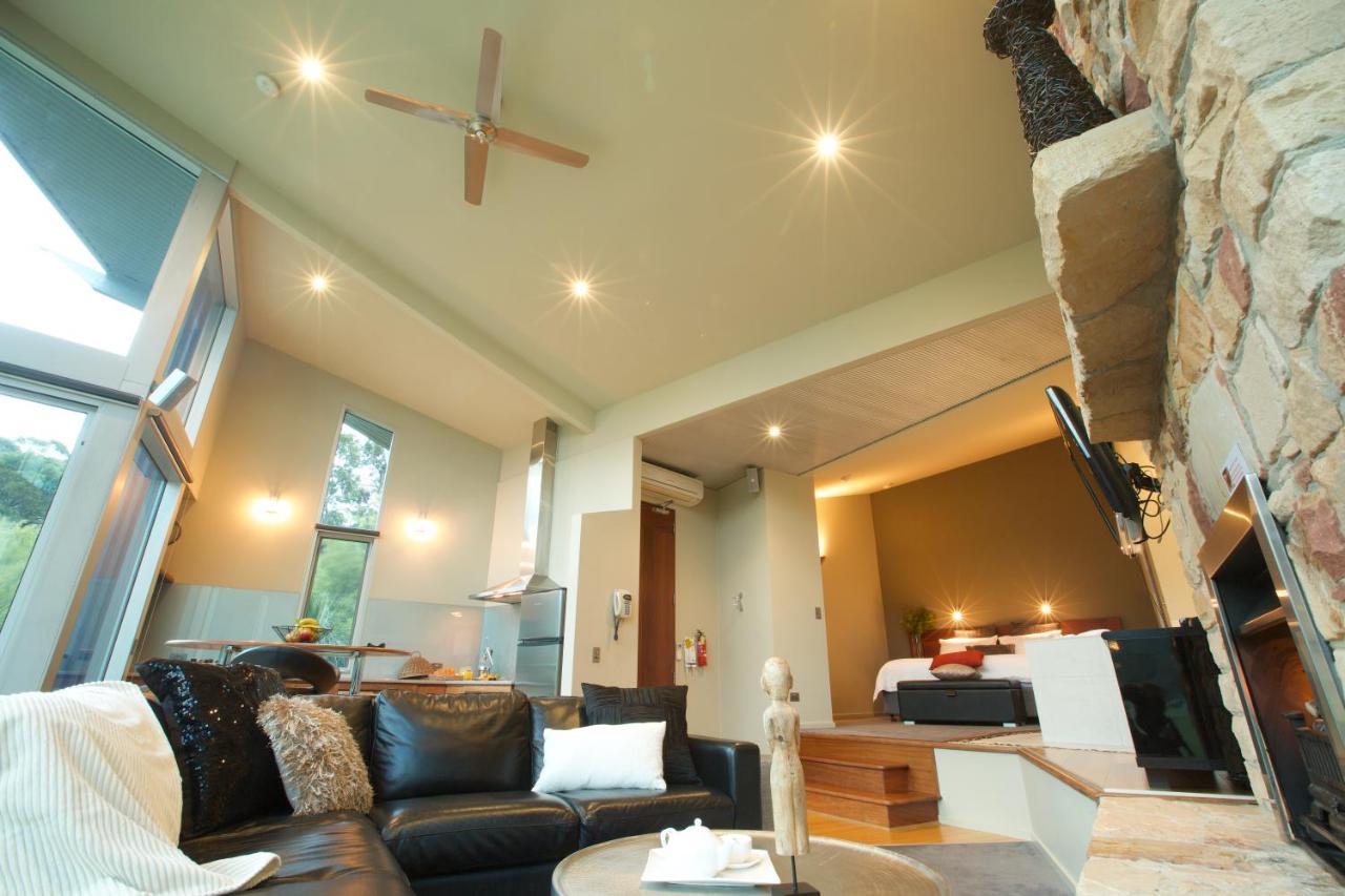 Bushland Apartment