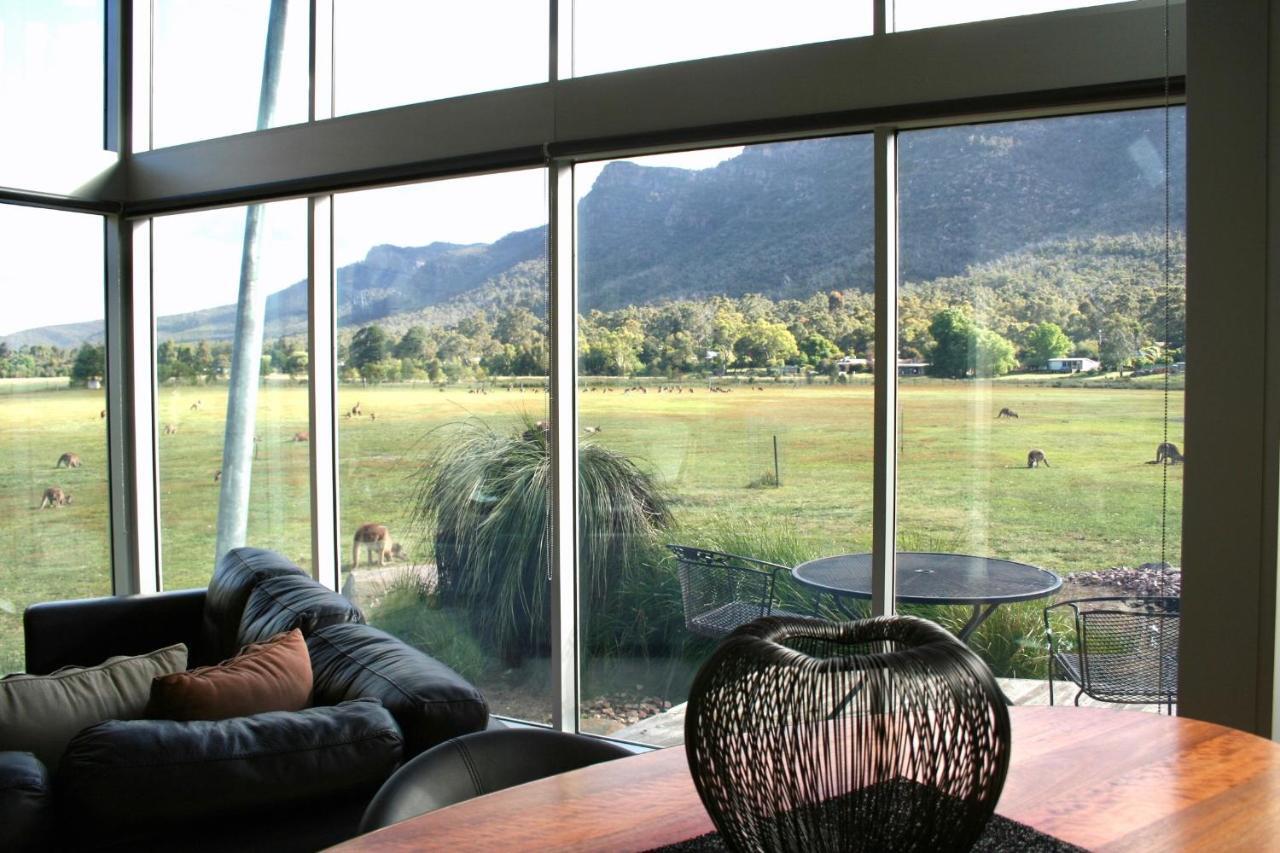 Bushland * Halls Gap
